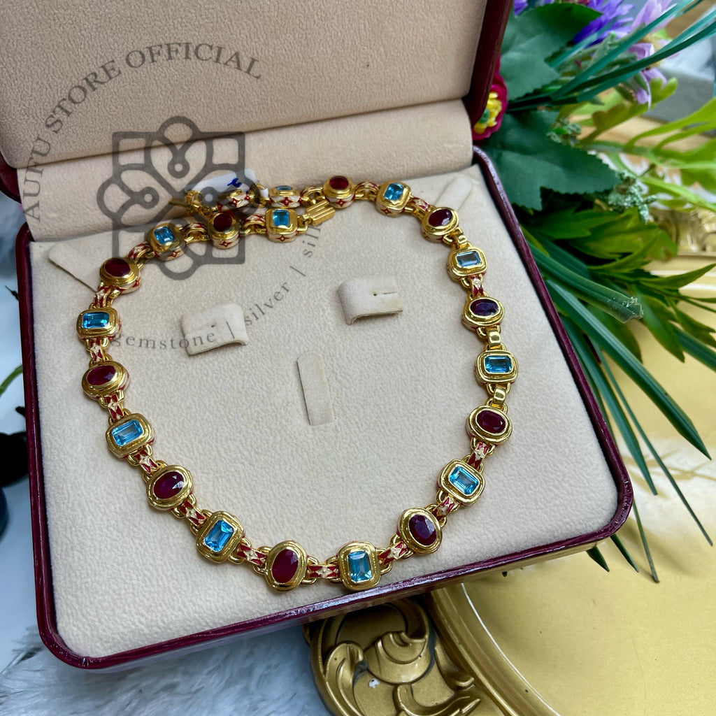 สร้อยคอทับทิม – บลูโทปาส ลงยาโบราณ Premium Handmade Necklace Premium Ruby & Blue Topaz Enamel Necklace – Handcrafted