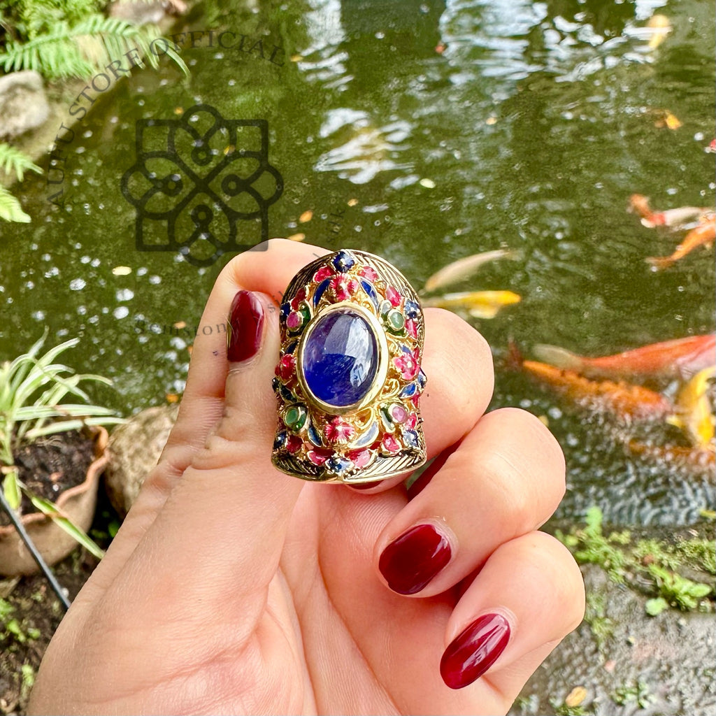 แหวนไพลินประดับพลอยหลายสี – งานลงยาโบราณ (Sapphire Multi-Gem Enamel Ring) Blue Sapphire Multi-Gem Enamel Statement Ring – Handcrafted