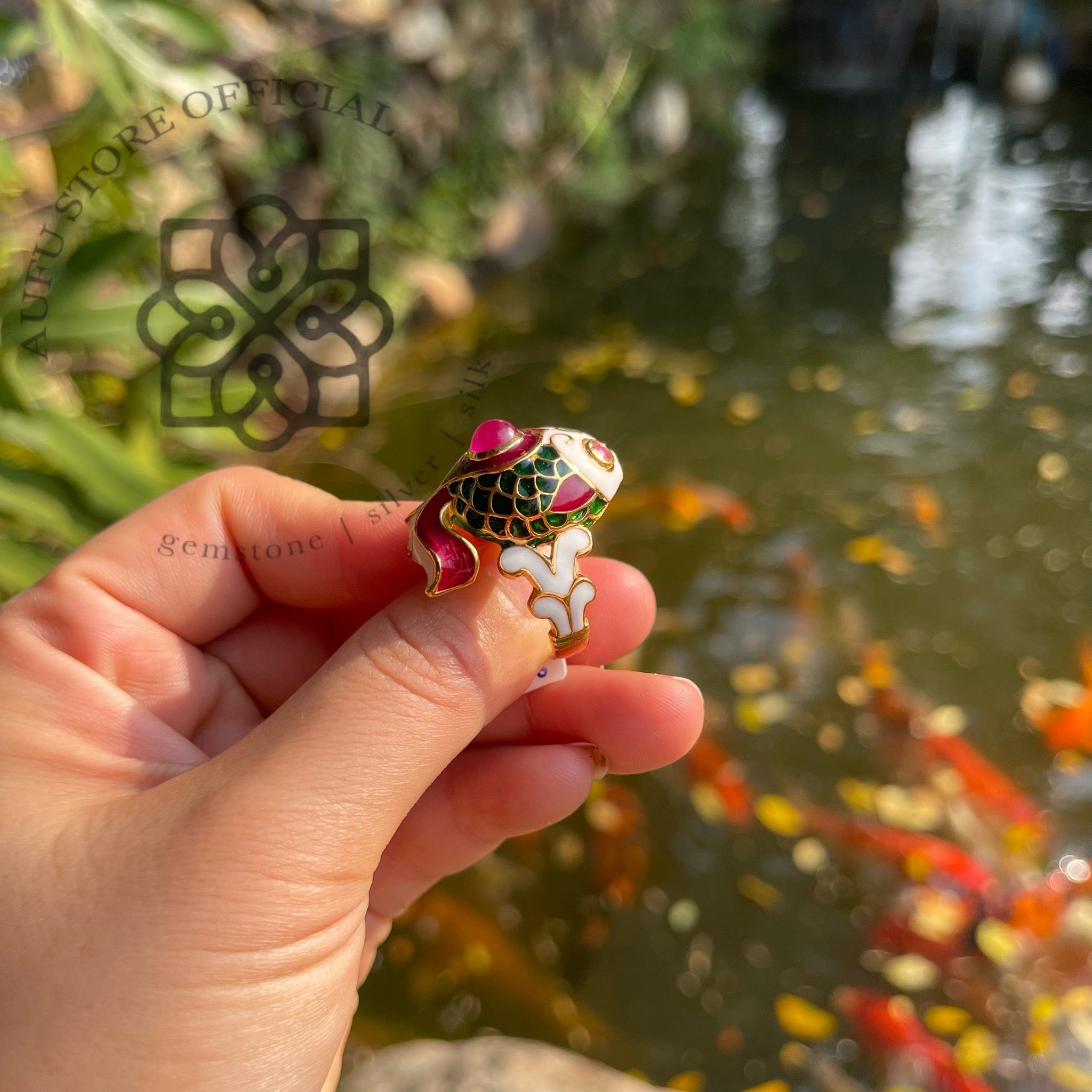 แหวนปลามงคลลงยา ประดับพลอยทับทิม Enamel Fish Ring with Natural Ruby