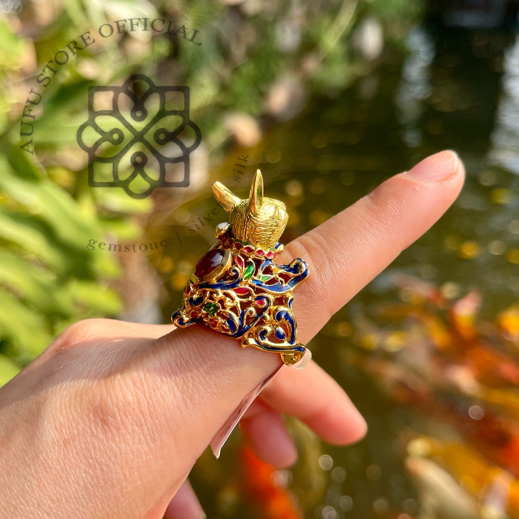 แหวนรูปกระต่ายลงยา (ทับทิมเม็ดกลาง) Rabbit Enamel Statement Ring