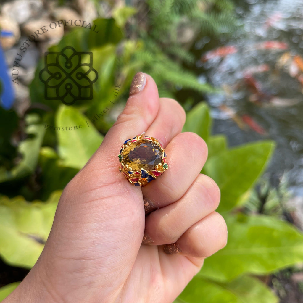 แหวนลงยาโบราณประดับซิทริน รุ่น “Golden Radiance”  Golden Radiance – Royal Enamel Citrine Ring