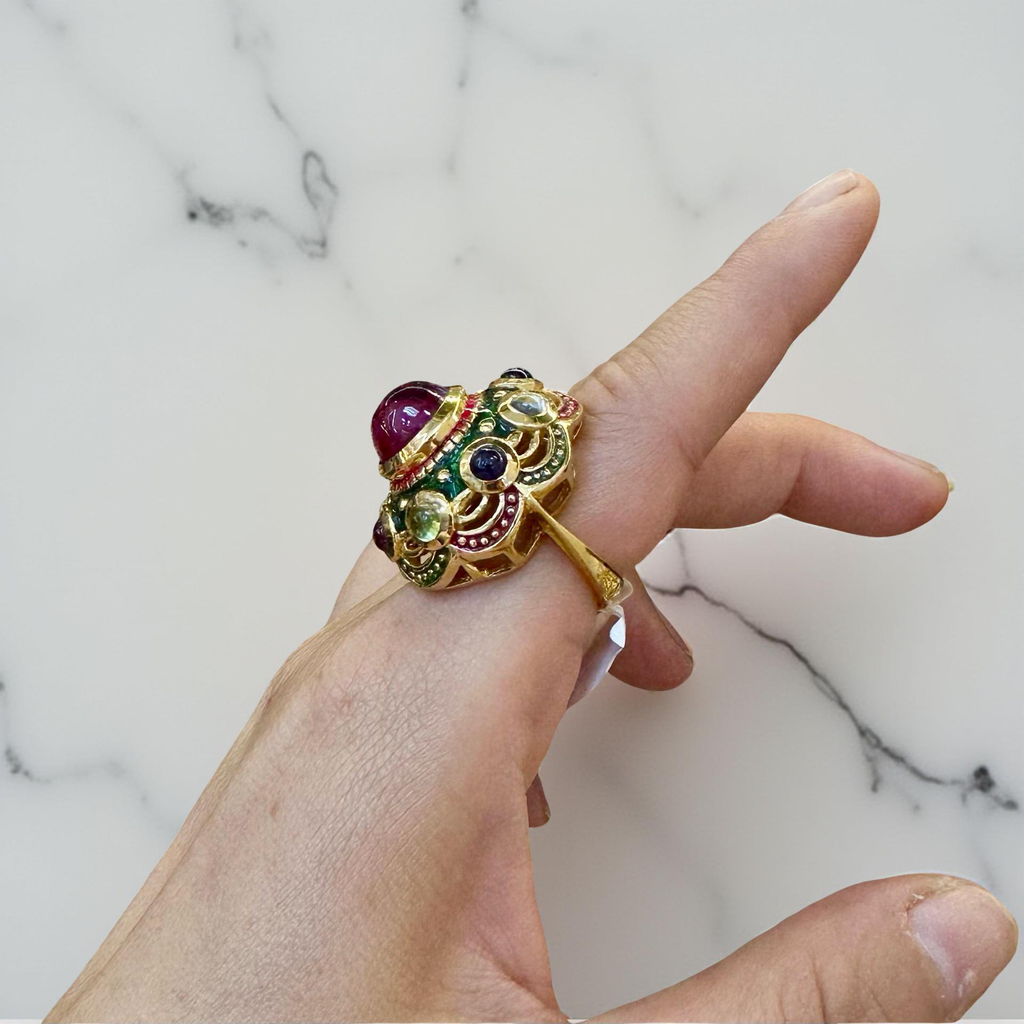 แหวนทับทิมนพเก้า “จักรวาลมงคล” งานลงยาละเอียด Ruby Navaratna Dome Ring – “Cosmic Prosperity” Collection