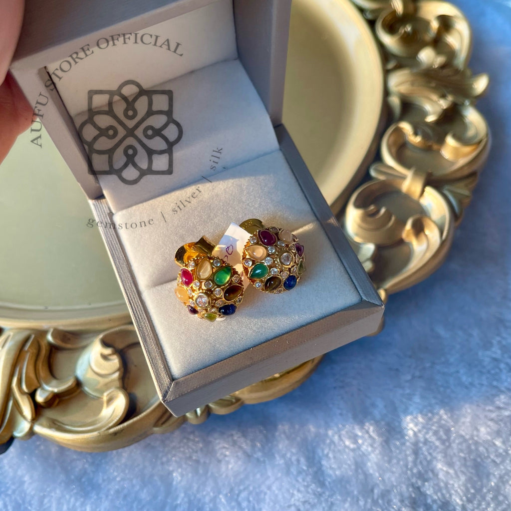 ต่างหูนพเก้าทรงโดม รุ่น “Nine Treasures Dome” “เก้าศรีมงคล” Nine Treasures Dome – Navaratna Cluster Earrings