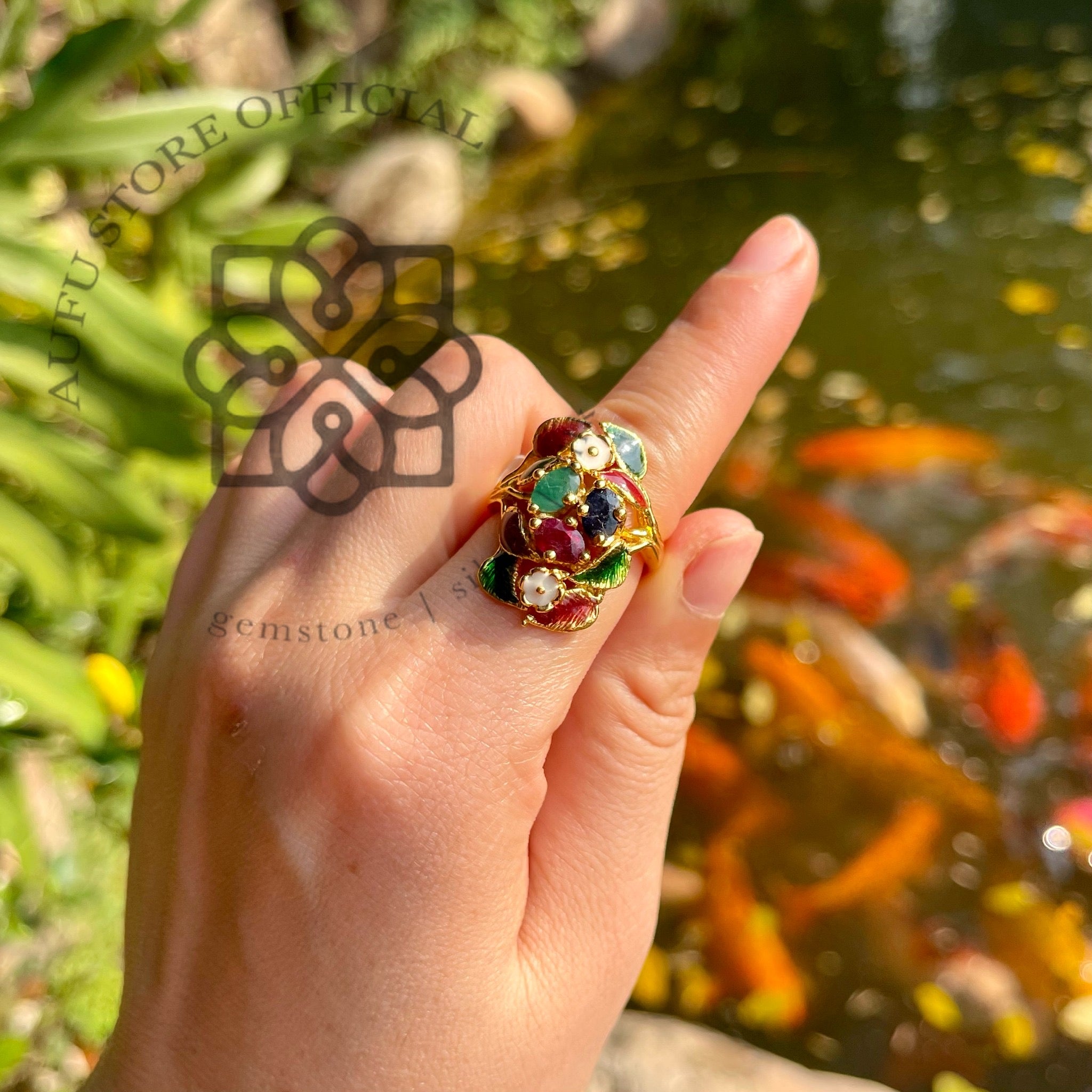 แหวนดอกไม้มงคล ประดับพลอยนวรัตน์ งานลงยาโบราณ Enamel Floral Ring with Natural Navaratna Gemstones